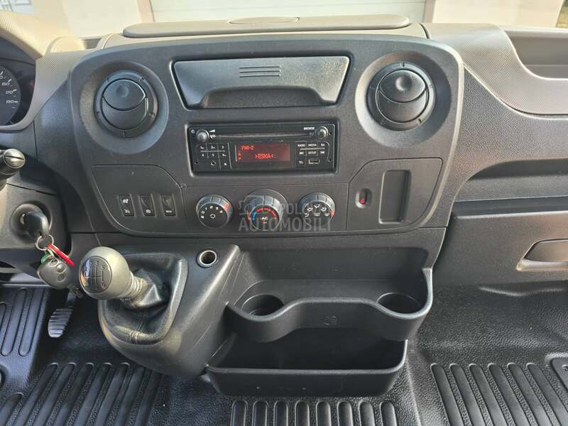 Renault Master HLADNJACA 324.000KM  NOVA