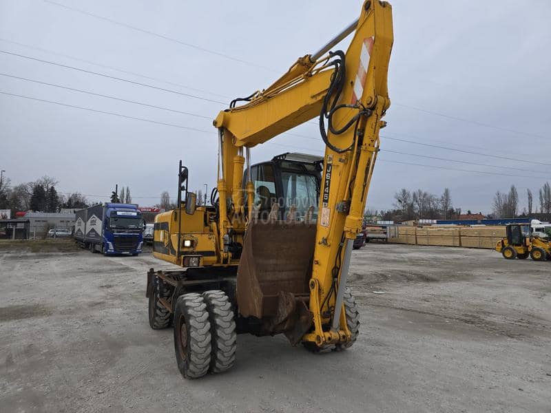 JCB JS 145W bager točkaš