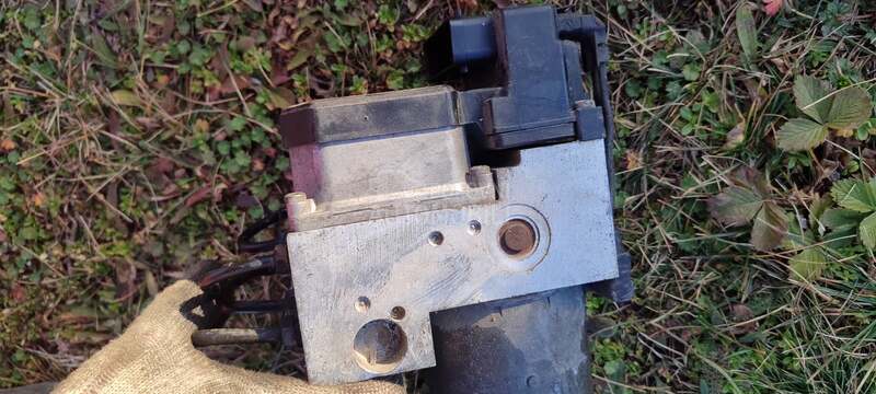 abs centrala pumpa a6 c5