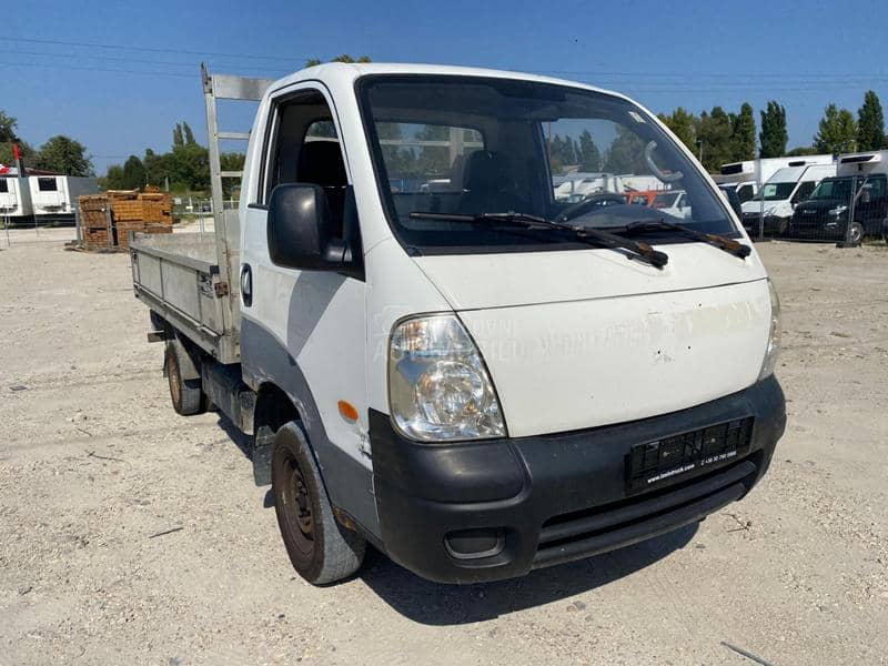 Kia K2500 3 strani Kiper