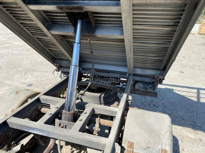 Kia K2500 3 strani Kiper