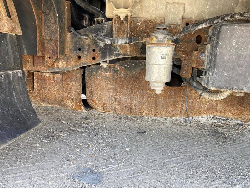 Kia K2500 3 strani Kiper