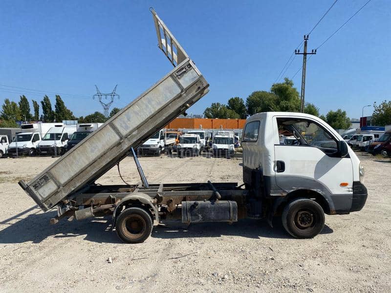 Kia K2500 3 strani Kiper