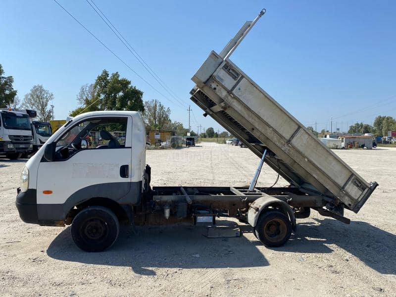 Kia K2500 3 strani Kiper