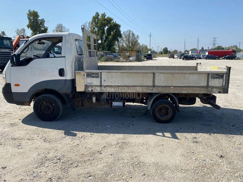 Kia K2500 3 strani Kiper