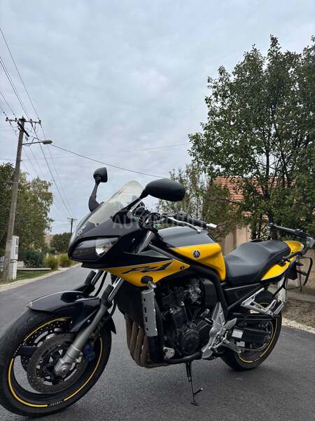 Yamaha FZS 1000 FAZER