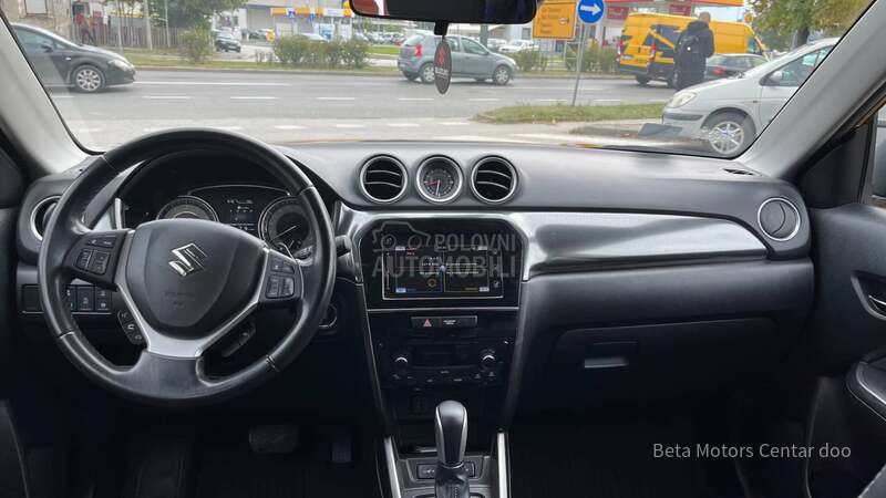 Suzuki Vitara ELEGANCE 2WD AT
