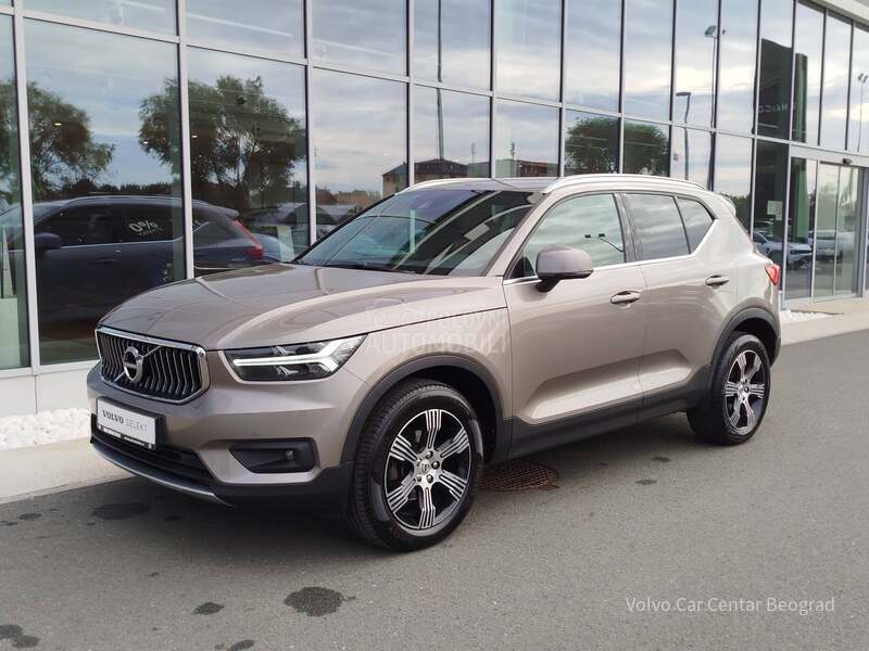 Volvo XC40 T3 MOMENTUM PRO A/T