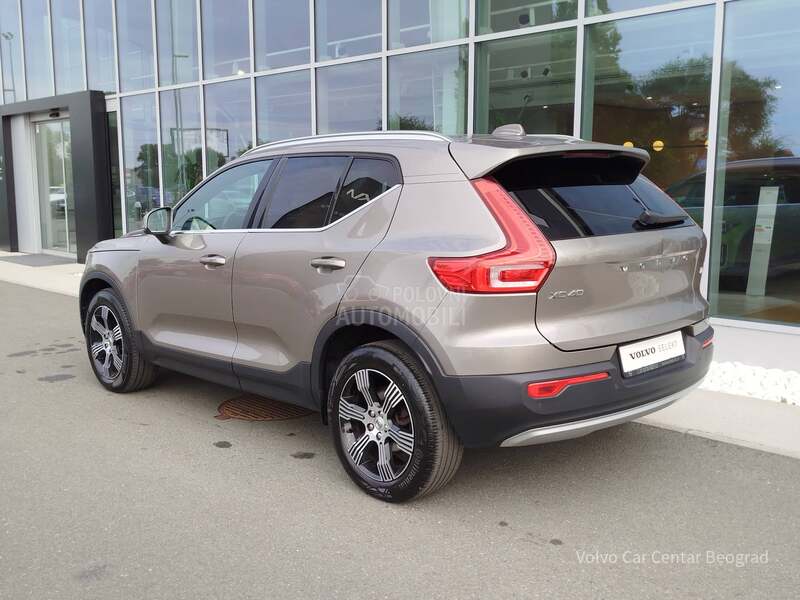 Volvo XC40 T3 MOMENTUM PRO A/T