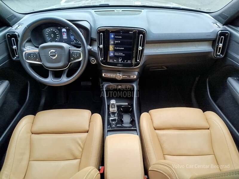 Volvo XC40 T3 MOMENTUM PRO A/T