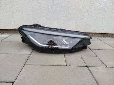 Desni Ful Led Far za Volkswagen Passat B9 od 2024. do 2026. god.