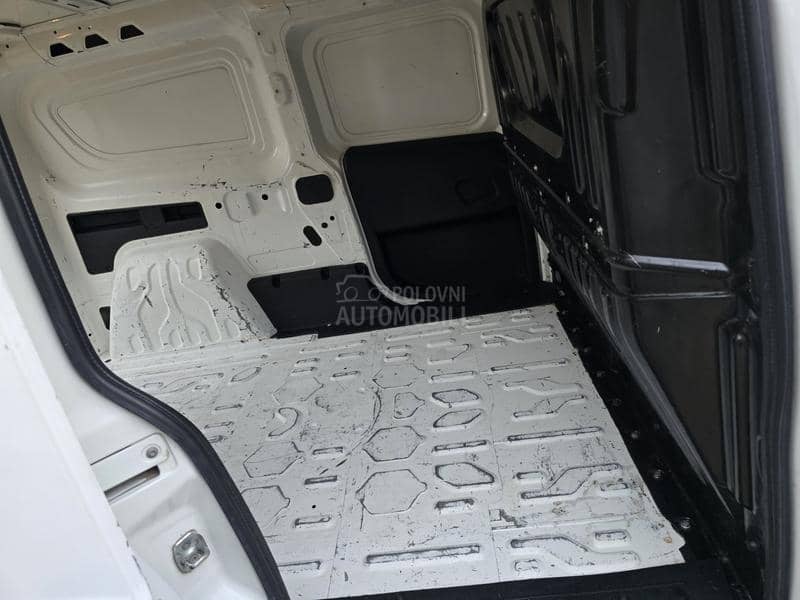 Opel Combo 1.4 TJet Metan