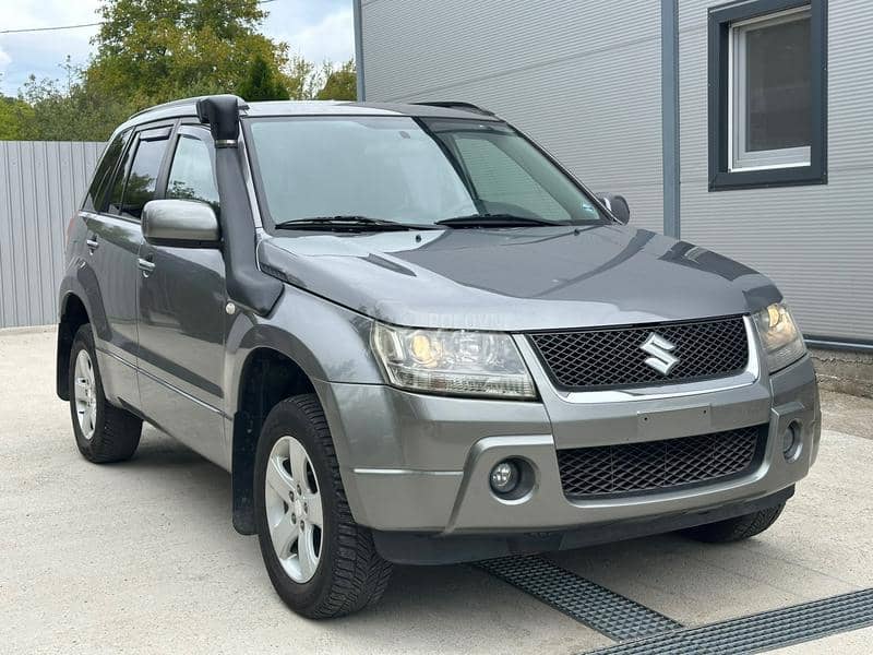 Suzuki Grand Vitara  Suzuki Grand Vitara