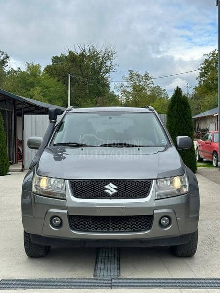Suzuki Grand Vitara  Suzuki Grand Vitara
