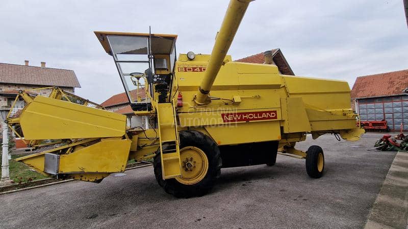 New Holland 8040