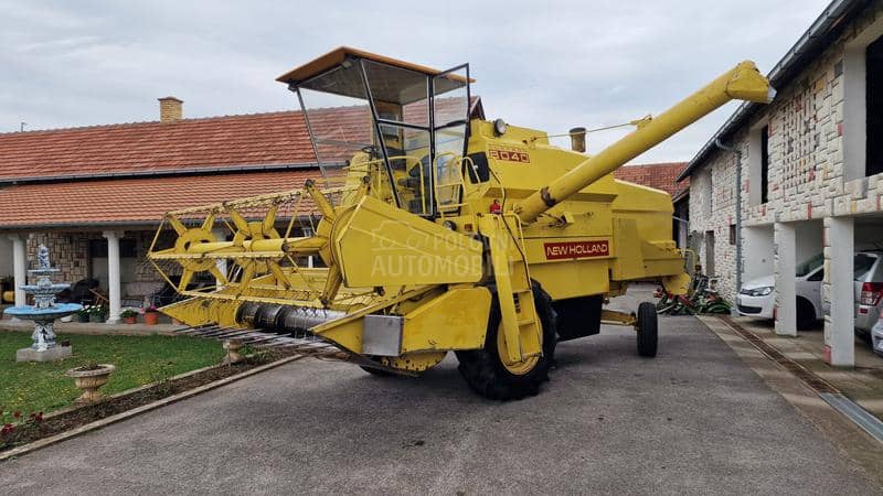 New Holland 8040