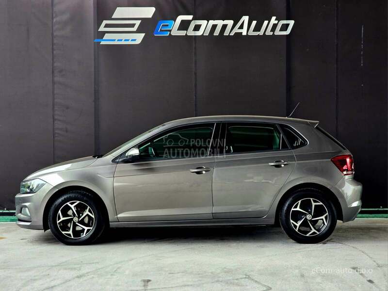 Volkswagen Polo 1.0 COMFORTLINE