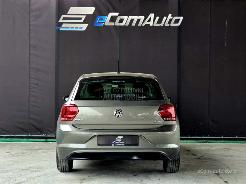 Volkswagen Polo 1.0 COMFORTLINE