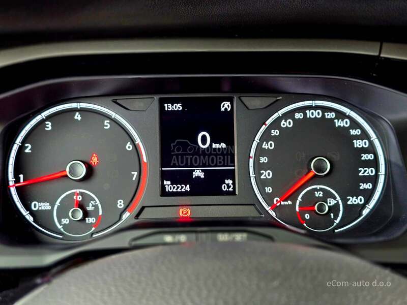 Volkswagen Polo 1.0 COMFORTLINE