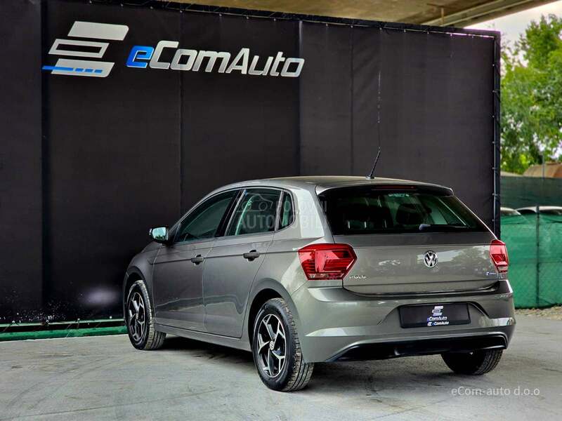 Volkswagen Polo 1.0 COMFORTLINE