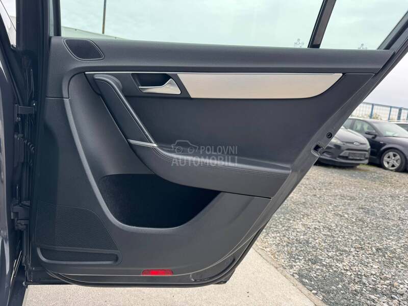 Volkswagen Passat B7 