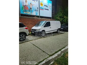 Mercedes Benz Vito 