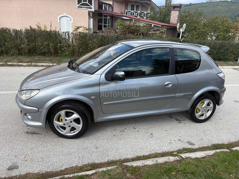 Peugeot 206 14 i. 8v