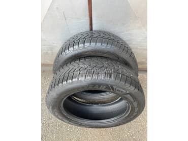 Goodyear 225/60 R18 Zimska