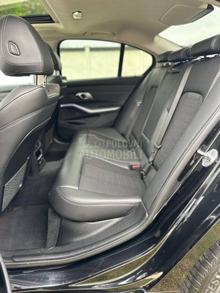 BMW 320d Virt/Pano/ V.Ser