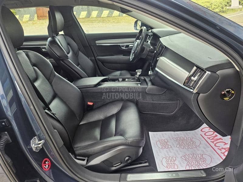 Volvo V90 2.0 D4 sport 190 k s Volvo V90 2.0 D4 sport 190 k s
