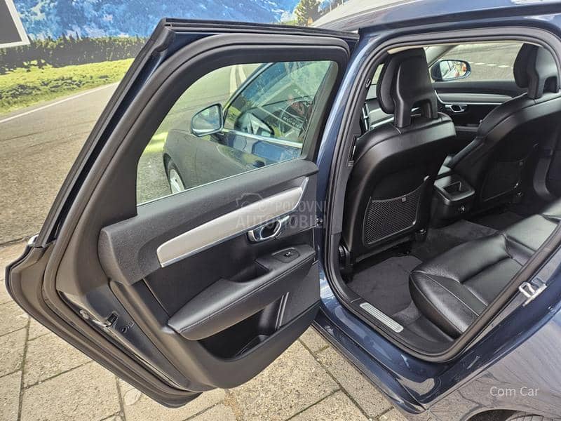 Volvo V90 2.0 D4 sport 190 k s Volvo V90 2.0 D4 sport 190 k s