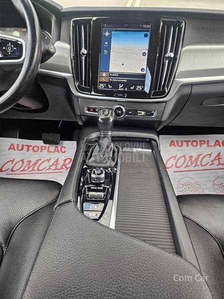 Volvo V90 2.0 D4 sport 190 k s Volvo V90 2.0 D4 sport 190 k s