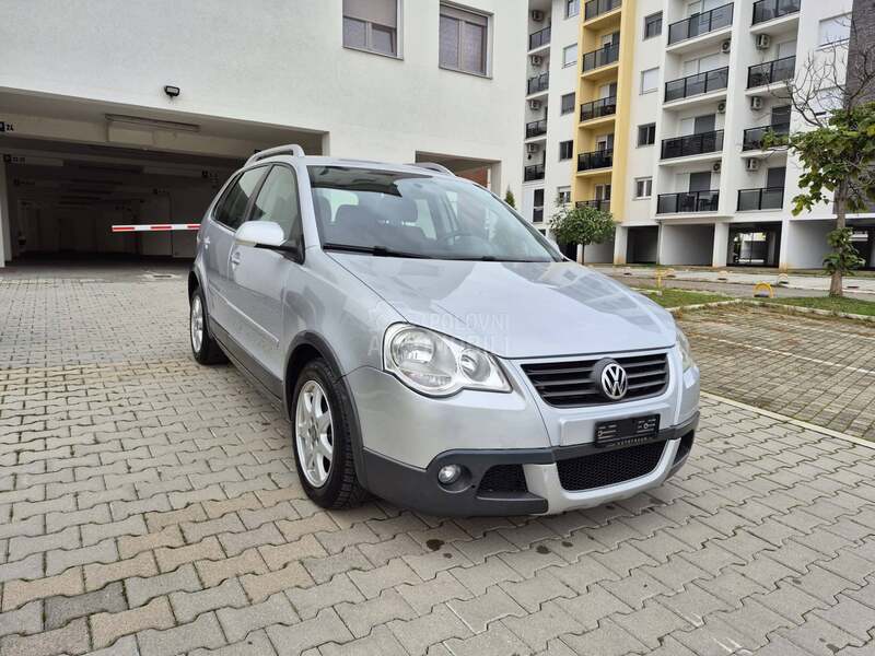 Volkswagen Polo 1.6 8V CROSS CH