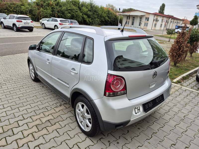 Volkswagen Polo 1.6 8V CROSS CH