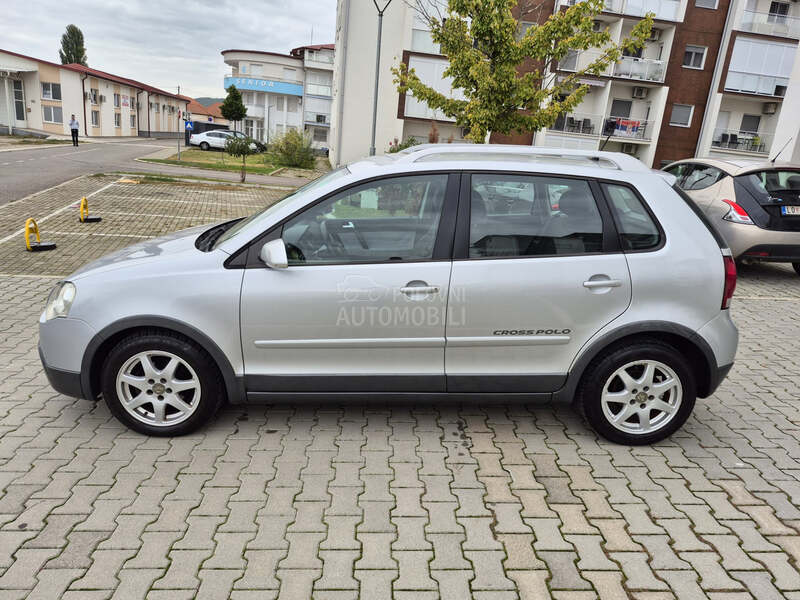 Volkswagen Polo 1.6 8V CROSS CH