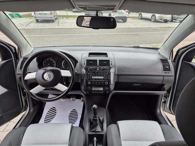 Volkswagen Polo 1.6 8V CROSS CH