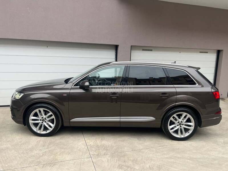 Audi Q7 3.0 S-LINE VIRTUAL