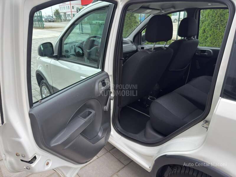 Fiat Panda 1.2 4x4 trekking