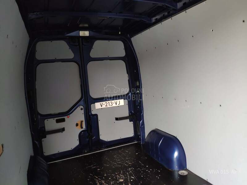 Renault Master 2.3 DCI MAXI 370cm