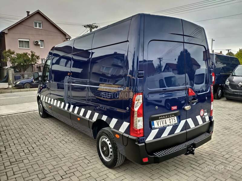 Renault Master 2.3 DCI MAXI 370cm