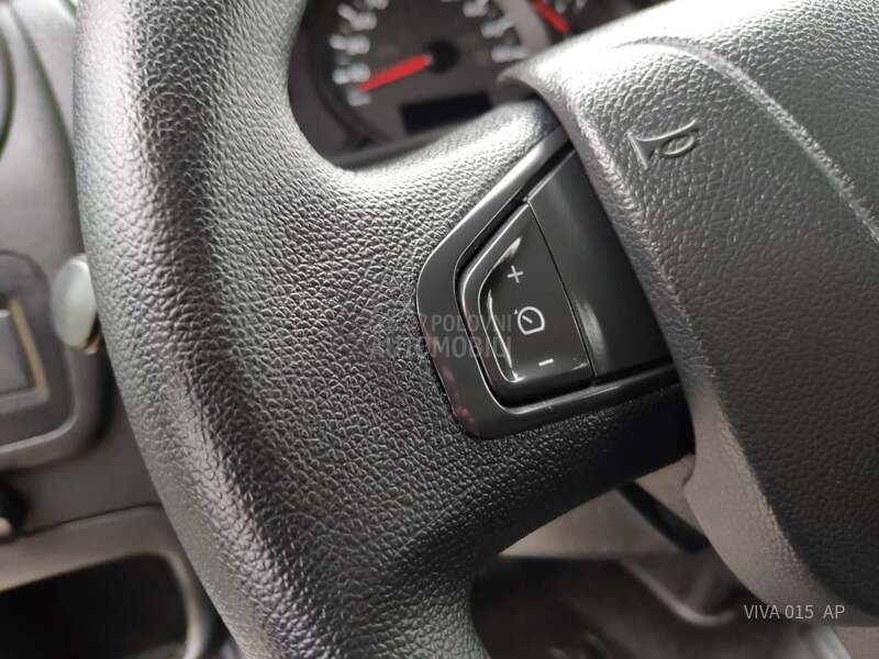 Renault Master 2.3 DCI MAXI 370cm