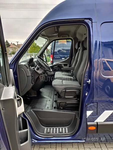 Renault Master 2.3 DCI MAXI 370cm