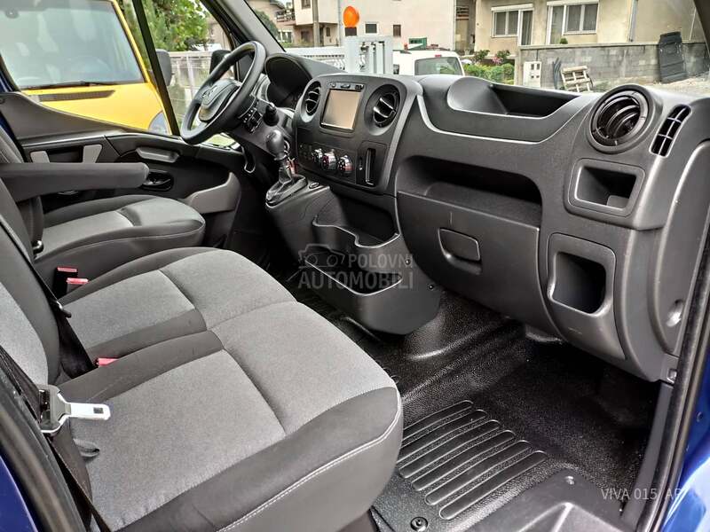 Renault Master 2.3 DCI MAXI 370cm