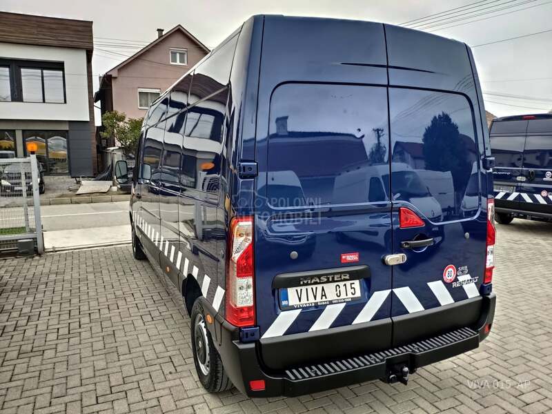 Renault Master 2.3 DCI MAXI 370cm