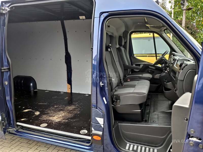 Renault Master 2.3 DCI MAXI 370cm
