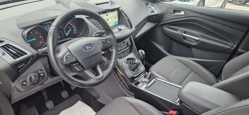 Ford Kuga 1.5 TDCI TIT KAM