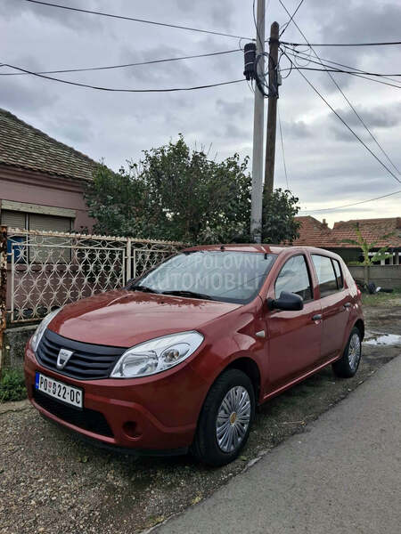 Dacia Sandero 1.4 i