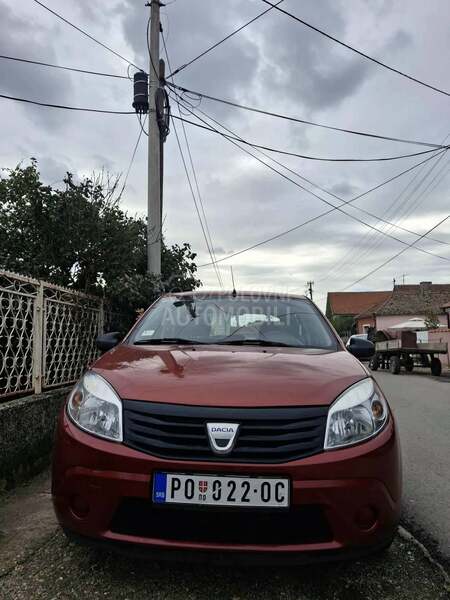 Dacia Sandero 1.4 i