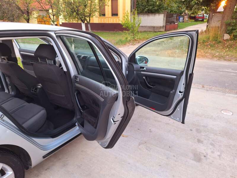 Volkswagen Golf 5 1.9 T D I