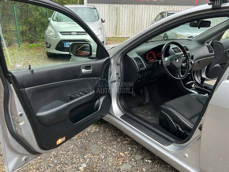 Honda Accord 2.0 Sport